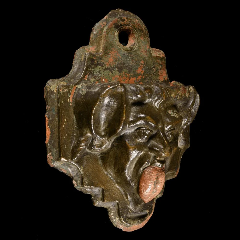 BÉNITIER DIABOLIQUE EN TERRE CUITE, XVIIᵉ - Image 3