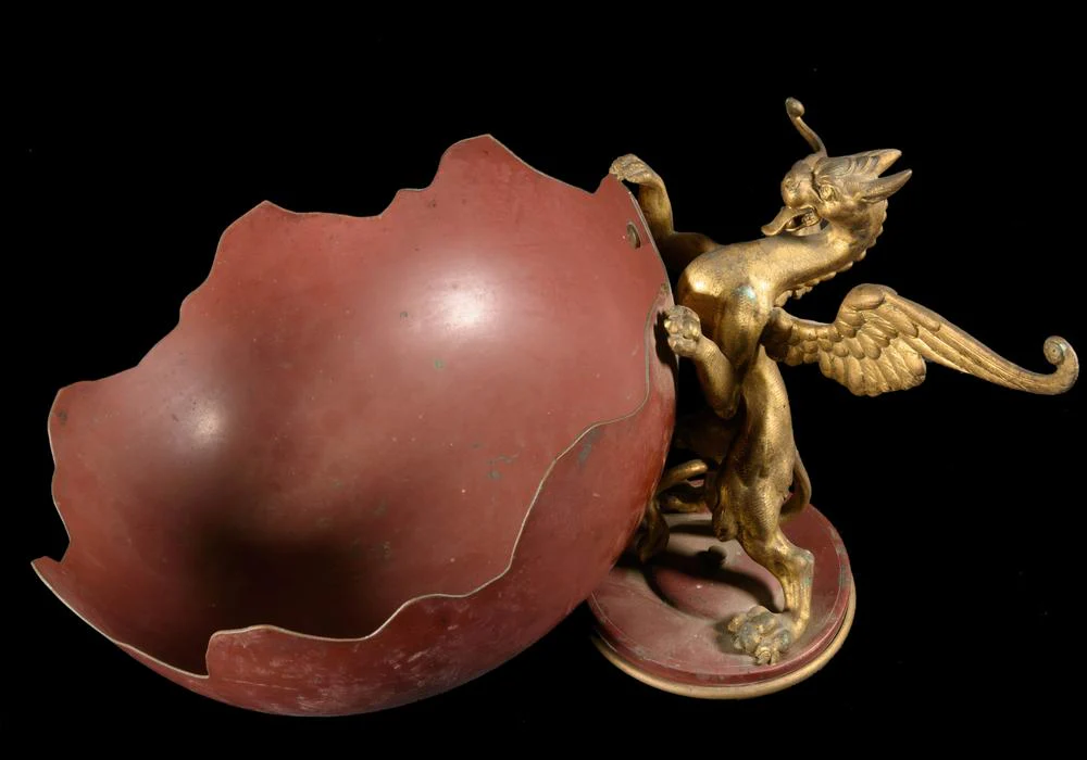 GRAND GRIFFON AVEC VASQUE FANTASTIQUE - Image 4