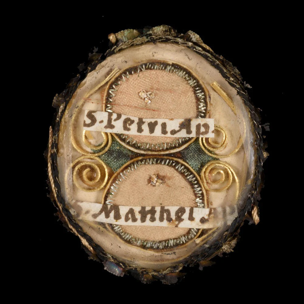 RELIQUES DE SAINT PIERRE ET SAINT MATTHIEU