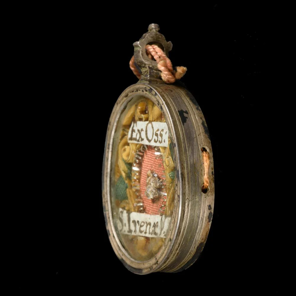 RELIQUE DE PREMIERE CLASSE DE SAINTE IRÈNE - Image 2